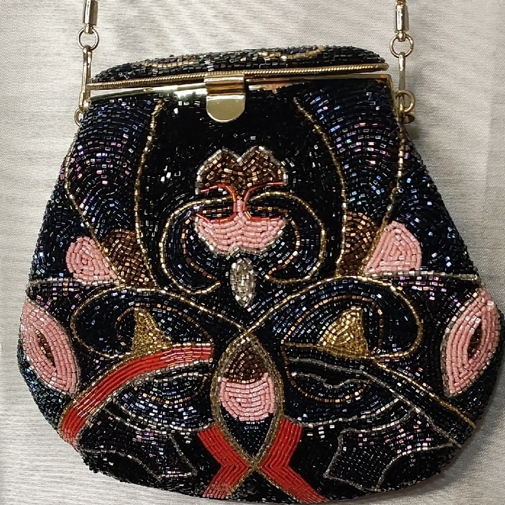 Elegant Black and Pink Embroidered Evening‎ Bag